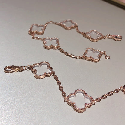 [AuraEcho]CLOVER 5 MOTIF ROCK CRYSTAL PINK GOLD BRACELET