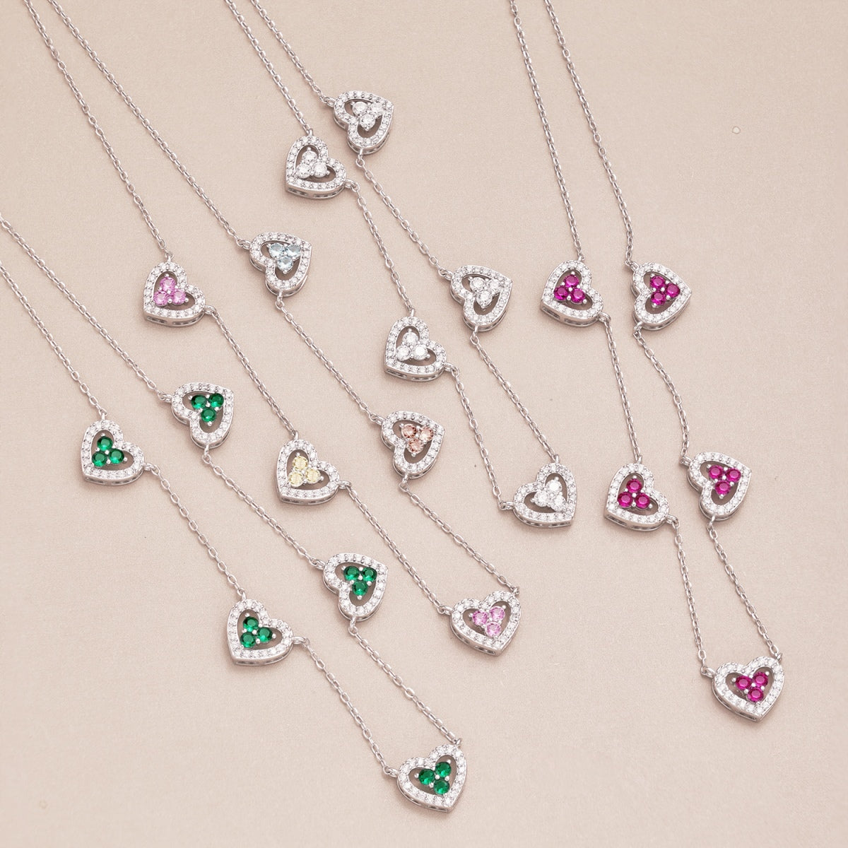 [AuraEcho]Sparkling Five Heart Necklace