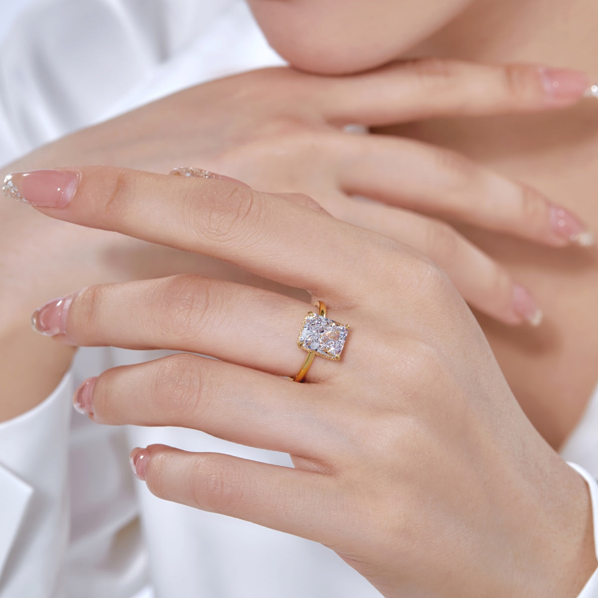 [AuraEcho]4.0 Carat Ornate Enchanting Radiand Cut Banquet Ring